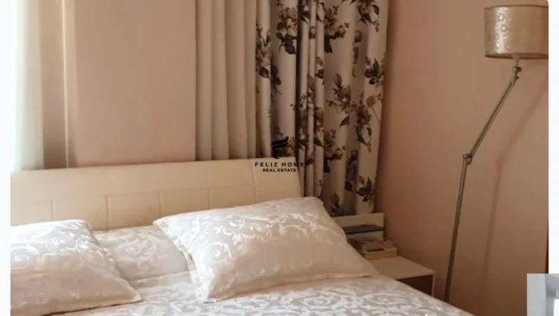 Tirane, jepet me qera apartament 2+1 Kati 7, 85 m² 450 € (YZBERISHT)