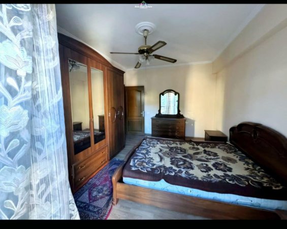 Tirane, jepet me qera apartament 2+1 Kati 3, 110 m² 600 € (oxhaku)