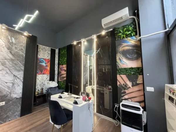 Tirane, shitet ambjent biznesi Kati 0, 30 m² (Rruga e Kavajes)