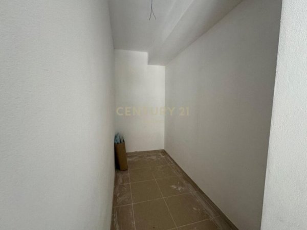 Tirane, shes apartament 2+1+2+VERANDE , 211 m² 220.000 € (Kodra e Diellit Residence)