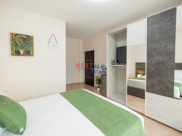 Vlore, jepet me qera garsonier 1+1+Ballkon , 250 € (LUNGOMARE)