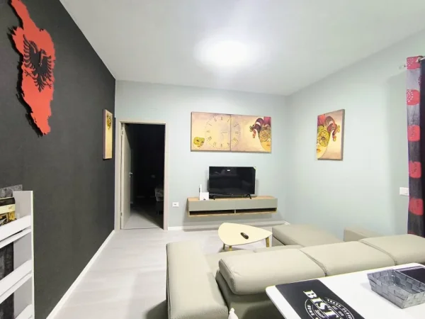 Tirane, jepet me qera apartament 1+1+Ballkon Kati 3, 67 m² 40 € (Teodor keko)