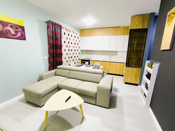 Tirane, jepet me qera apartament 1+1+Ballkon Kati 3, 67 m² 40 € (Teodor keko)