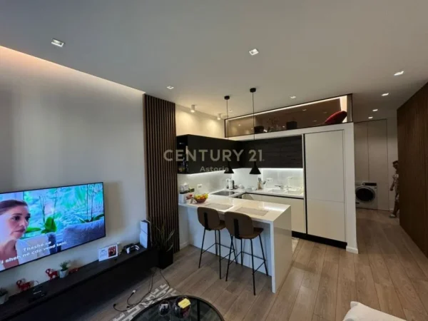 Tirane, shitet 2+1 Kati 5, 89 m² 270.000 € (Rruga e Kavajes)