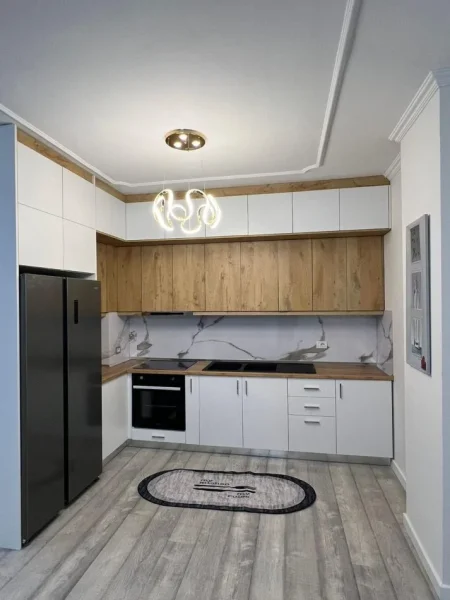 Tirane, shitet apartament 2+1 Kati 1, 91 m² 146.000 € (astir)