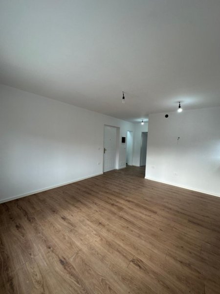 Tirane, shitet apartament 1+1+Ballkon Kati 2, 57 m² 75.000 € (ALLIAS)