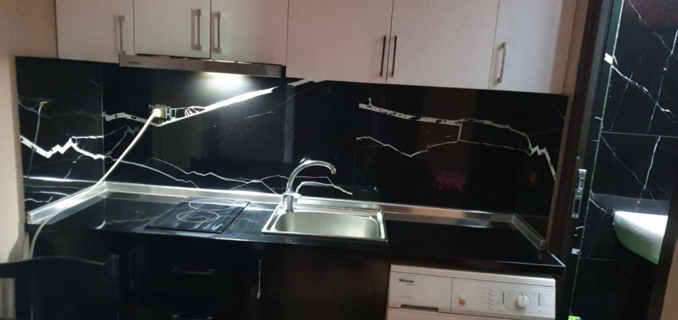 Tirane, jepet me qera garsonier Kati 3, 350 € (rruga e elbasanit)