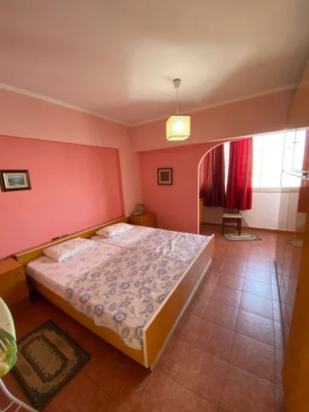 Tirane, jepet me qera apartament 2+1 Kati 8, 100 m² 600 € (Komuna e Parisit)