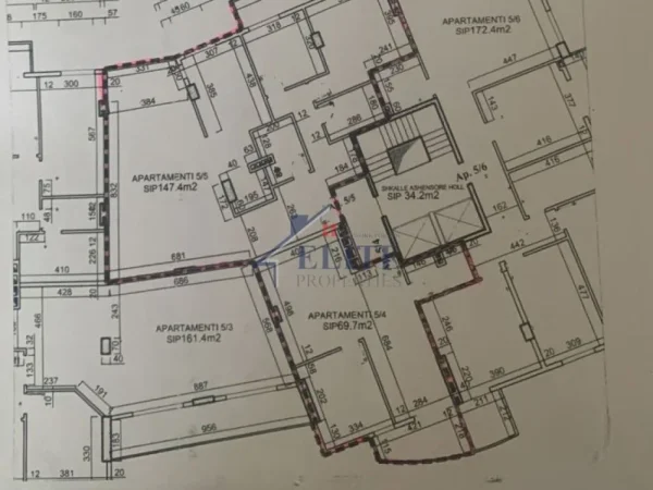 Tirane, jepet me qera zyre Kati 5, 242 m² 2.000 € (Rruga e Elbasanit)