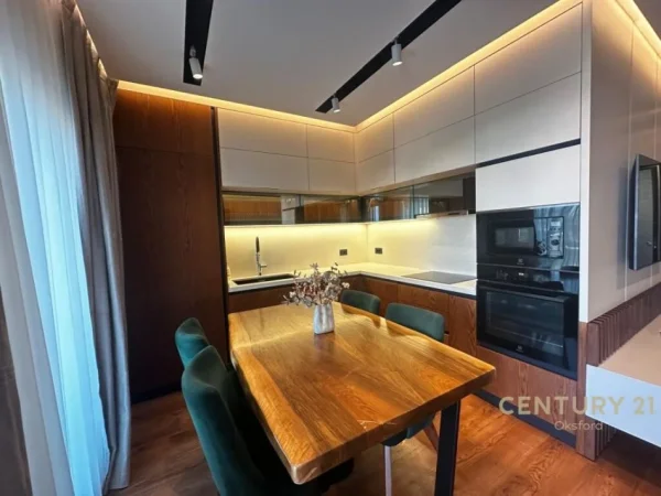 Tirane, shitet apartament+verande | Penthouse 3+1+Ballkon Kati 4, 178 m² 360.000 € (Prane Kopshtit Botanik.)