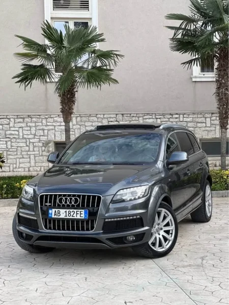 Vlore, shitet SUV | Fuoristrad | Xhip OKAZION 3 DITE !!! Audi Q7 Nafte 3,0 7-sedilje Nafte, gri metalizato automatik Klima 280 km
