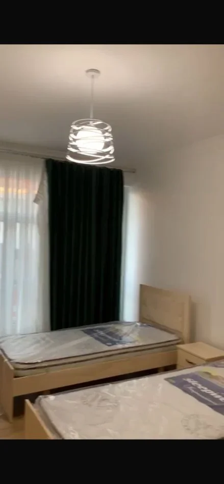 Tirane, jepet me qera apartament 1+1 Kati 5, 75 m² 400 € (Kompleksi Kotorri)