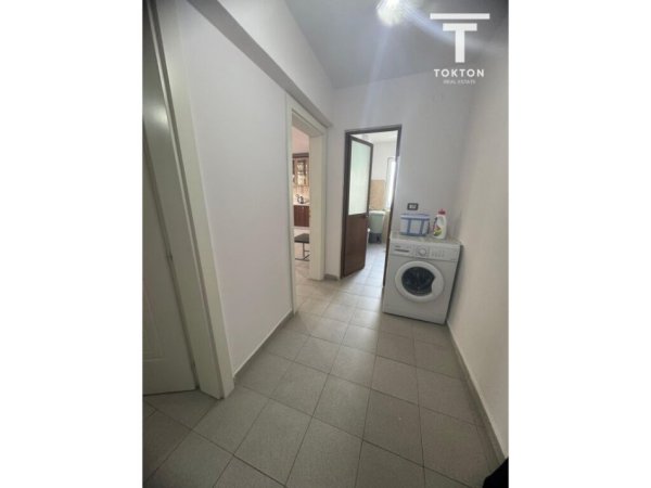 Tirane, jepet me qera apartament 1+1 Kati 4, 55 m² 250 € (Allias) TT1657