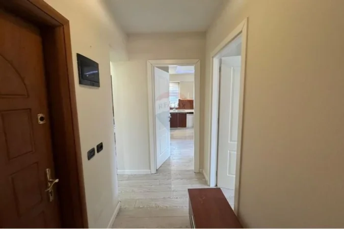 Tirane, shitet apartament 1+1 Kati 4, 80 m² 187.000 € (Tirana e Re - Sheshi Willson, Shqipëri)