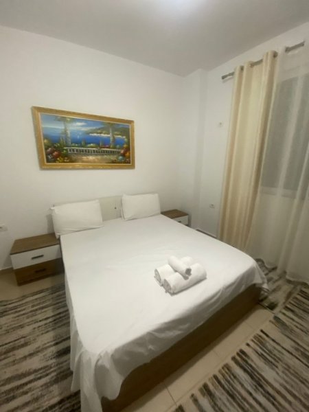 Tirane, jepet me qera apartament 1+1 Kati 1, 60 m² 500 € (Rruga 5 maj , prapa concord center)
