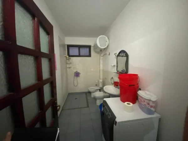 Durres, shitet shtepi Dublex Kati 2, 264 m² 125.000 € (shijak)