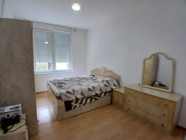 Tirane, shitet apartament 1+1+Ballkon Kati 1, 61 m² 138.000 € (21 dhjetori ,prane supermarket Joena)