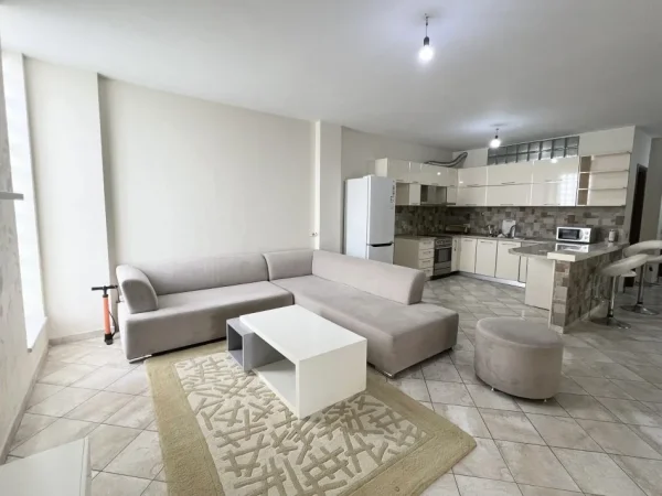 Tirane, jepet me qera apartament 2+1+Ballkon Kati 4, 124 m² 780 € (Zogu i Zi)