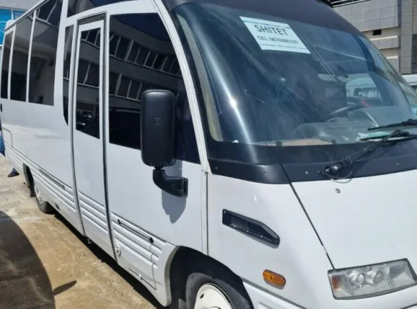 Tirane, shes Autobus IVECO Nafte, e bardhë manuale Kondicioner, vitit 2000, me 30+1 vende