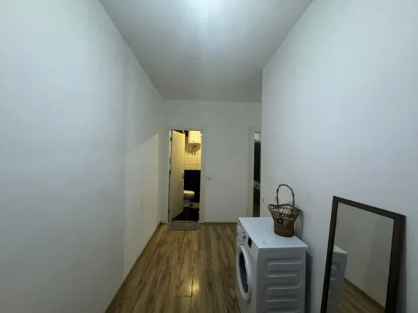 Tirane, shes apartament 1+1+Aneks+Ballkon Kati 5, 61 m² 144.999 € (Komuna e Parisit)