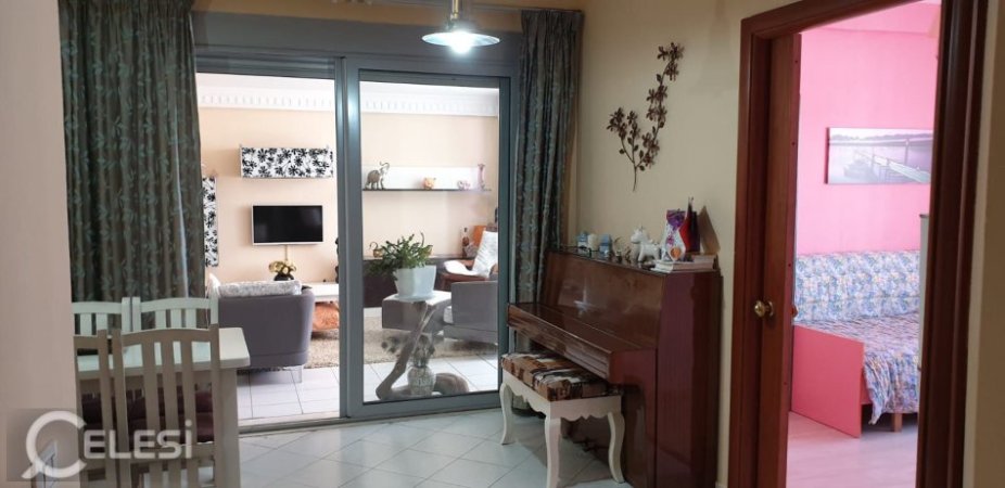 Tirane, jepet me qera apartament 2+1+Ballkon Kati 7, 85 m² 450 € (MISTO MAME)