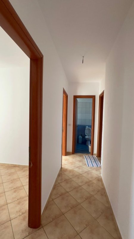Tirane, jepet me qera apartament 3+1 Kati 6, 110 m² 350 € (Don Bosko)