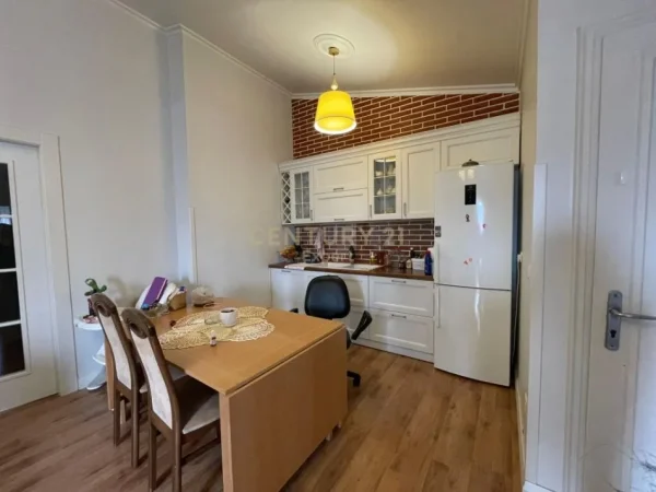 Tirane, shitet apartament 2+1 Kati 6, 85 m² 155.000 € (Qyteti Studenti)