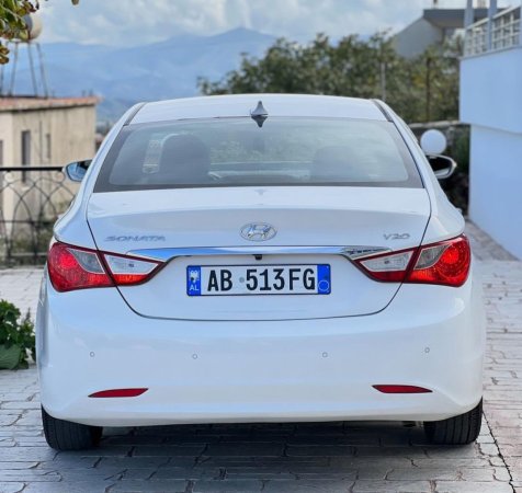 Tirane, shes makine Hyundai Sonata Gaz, e bardhë automatik Kondicioner 170 km 6.200 €