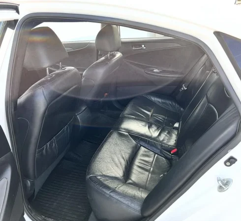 Tirane, shes makine Hyundai Sonata Gaz, e bardhë automatik Kondicioner 170 km 6.200 €