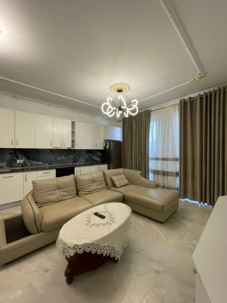 Tirane, jepet me qera apartament 2+1+Ballkon Kati 2, 110 m² 850 € (Rruga Ferit Xhajko, Uzina Dinamo)