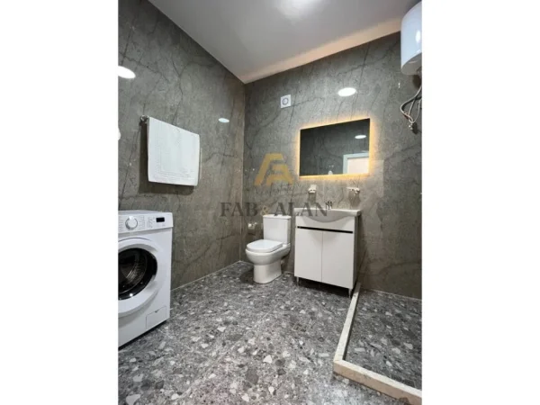 Tirane, shitet apartament 2+1+2 Kati 2, 91 m² 146.000 € (Astir)