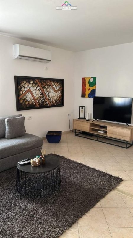 Tirane shitet apartament 1+1 Kati 3, 66 m² 115.000 € (stadiumi dinamo)
