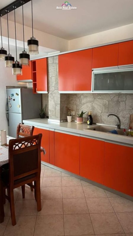 Tirane shitet apartament 1+1 Kati 3, 66 m² 115.000 € (stadiumi dinamo)