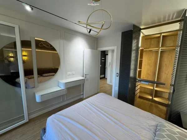 Apartament Ne Shitje 1+1 Prane Spitalit Amerikan 3 (ID B110284) Tirane