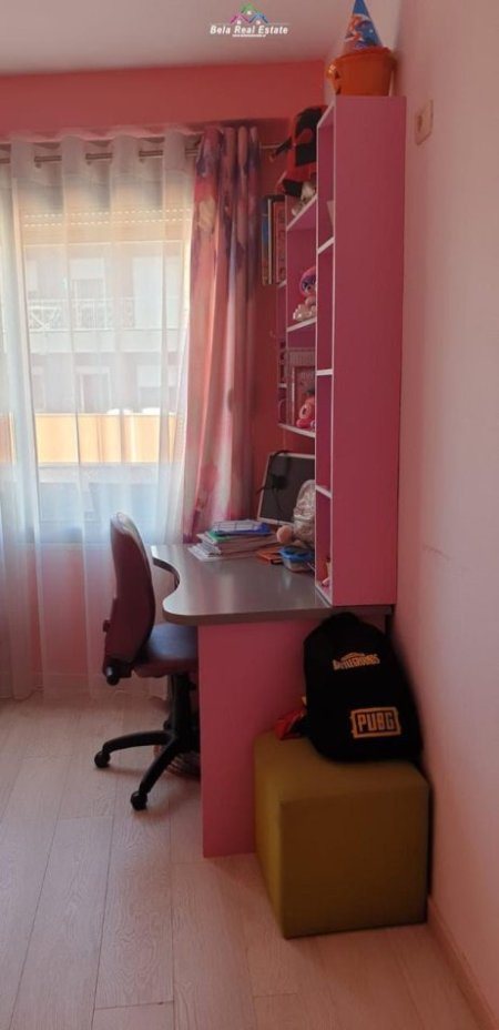 Tirane, jepet me qera apartament 2+1 Kati 7, 125 m² 450 € (yzberisht)