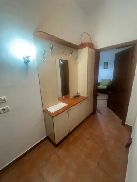 Tirane, shitet apartament 1+1 Kati 4, 50 m² 120.000 € (21 Dhjetori)