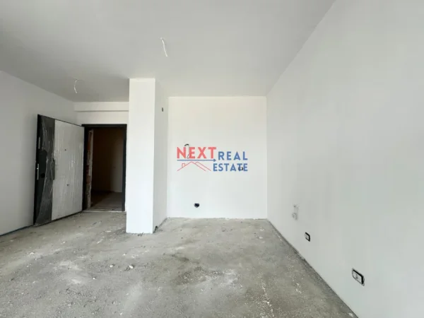 Tirane, shitet apartament 1+1+Ballkon , 65 m² 101.000 € (TIRANA DOGANA)