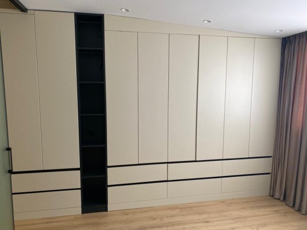 Tirane, jepet me qera apartament 1+1+Ballkon Kati 9, 60 m² 550 € (Astir prane bar oslo)