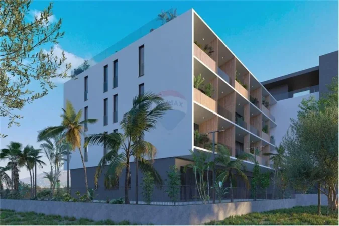 Vlore, shitet apartament 1+1+Ballkon Kati 2, 75 m² (Radhime, Vlore.)