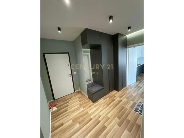 Tirane, shitet apartament 1+1+Ballkon Kati 3, 114 m²  127.000 EURO (Zona e Astirit dhe Unazes se Re.)