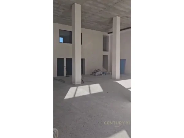 Tirane, shes ambjent biznesi , 1.200 m² 1.800.000 € (Mullet)