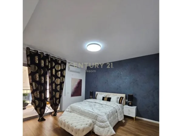 Tirane, shes apartament 1+1 , 70 m² 176.000 € (Komuna e Parisit)