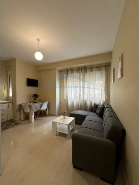 Durres, Shkembi Kavajes, jepet me qera apartament 1+1 Kati 7, 46 m² 250 €