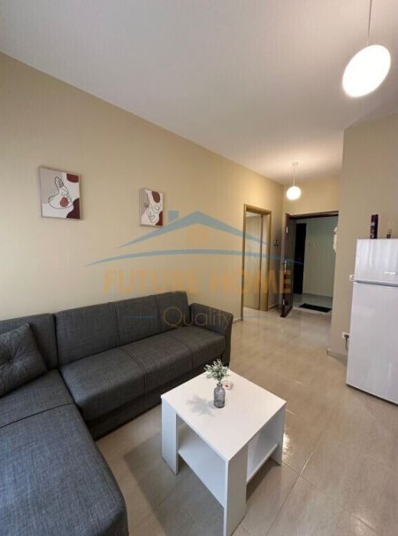 Durres, Shkembi Kavajes, jepet me qera apartament 1+1 Kati 7, 46 m² 250 €