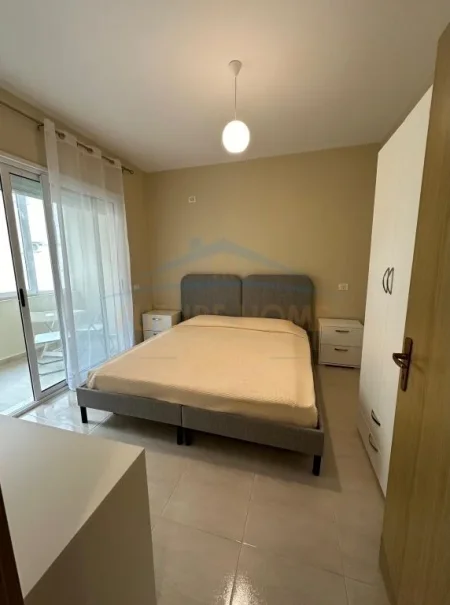 Durres, Shkembi Kavajes, jepet me qera apartament 1+1 Kati 7, 46 m² 250 €