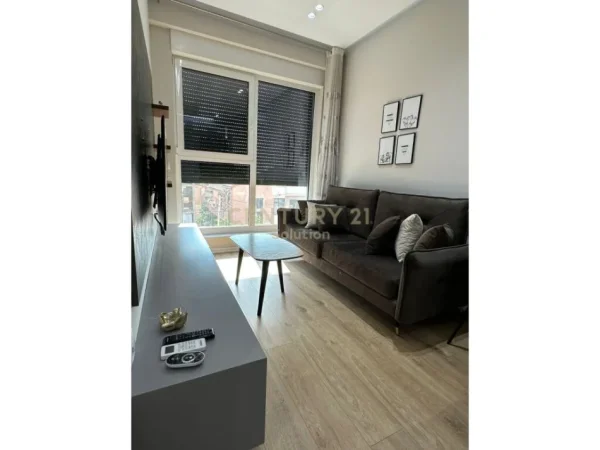 Tirane, jepet me qera apartament 1+1+Aneks+Ballkon Kati 3, 47 m² 600 € (BULEVARDI I RI)