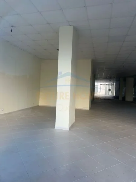 Durres, shitet ambjent biznesi Kati 1, 301 m² 230.000 € 