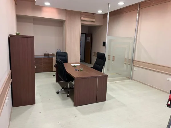 Tirane, jepet me qera apartament 1+1 Kati 1, 50 m² 500 € (Don Bosko)