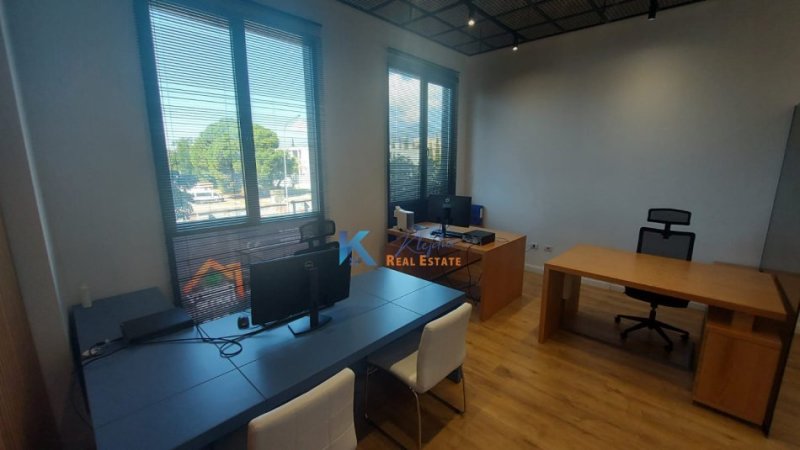 Tirane, shitet zyre Kati 1, 42 m² 126.000 € (KOMPLEKSI ASL)