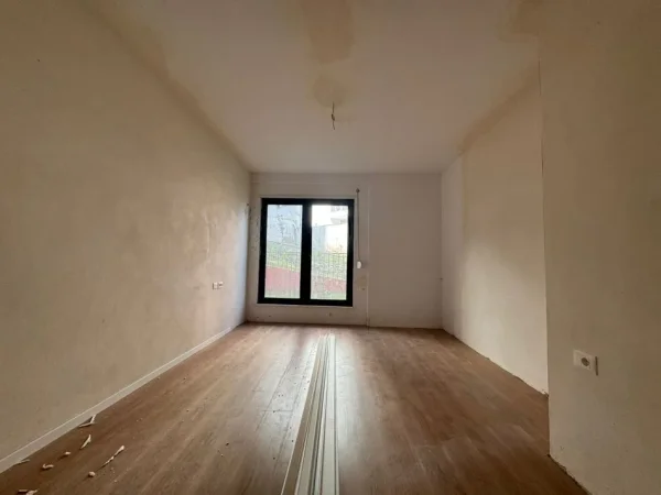Tirane, shitet apartament 1+1 , 60 m² 119.000 € (Kopshti Botanik)